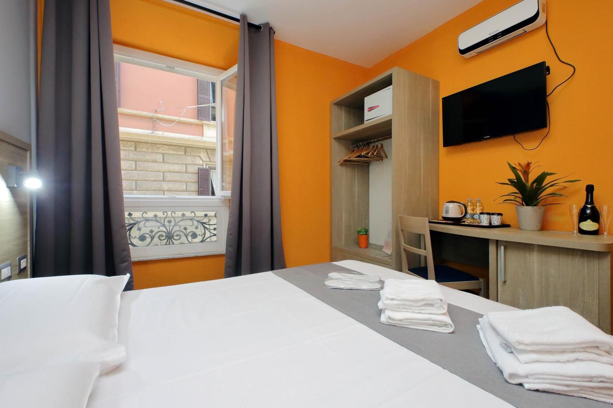 Lhg Comfy Rooms Rome Extérieur photo